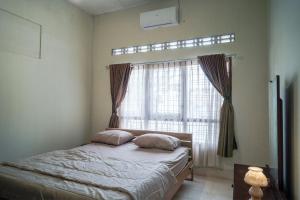Serambi Teduh Javanese Heritage Home