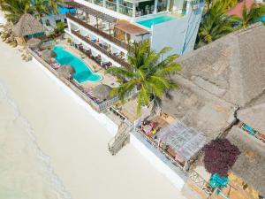 ZAN Beach HouseInclusive