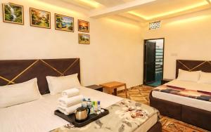 Janki Je Bhawan Homestay , Ayodhya - Step away from Ram Temple