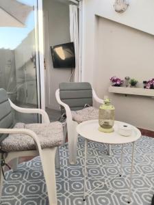 New City Penthouse near beach with sunny balcony