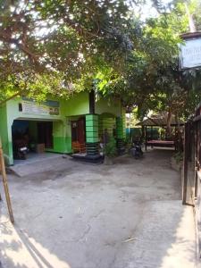 Azka Homestay