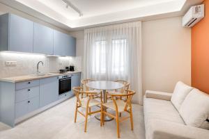 Modern Urban Stay 100 m from Neos Kosmos Metro