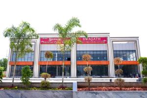 Hotel Shubham Conventions And Luxury Rooms - Turkayamzal