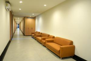 Hotel Shubham Conventions And Luxury Rooms - Turkayamzal