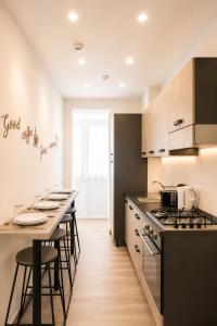 Sicily Luxury In Zisa