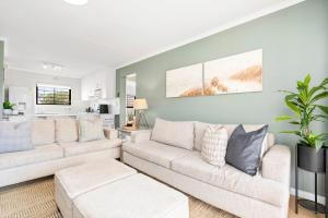 Laguna Beach B8