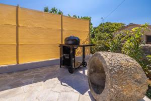 Holiday house SAN LEONARDO with private pool