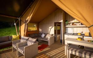 A Tenda by Naterra-Between Ocean and Mountains