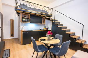 Alter 26 Urban Apartment with free parking - Happy Rentals