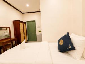 Phousi Aphay Hotel