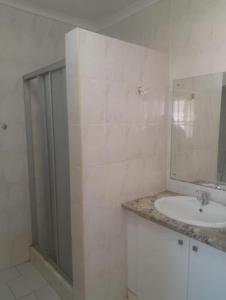LBE Guest House Little Falls Roodepoort