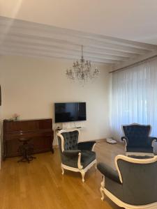 Elegant Luxury Apartment in the Heart of Belgrade