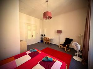 Just 3 min Walk Old Town Center private room C