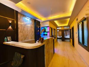 Hotel Shree Ji Silver