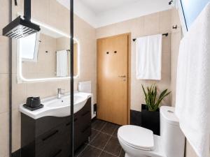 WhiteAlcyone Fit & Zen Apartment