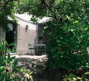 Il Muflone dOro, gastenverblijf in Brunate met tuin en zicht op Como