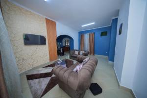 Agra Homes