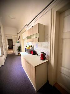 Just 3 min Walk Old Town Center private room E