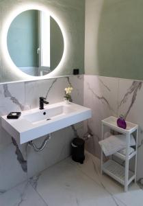 Hotel Giallo