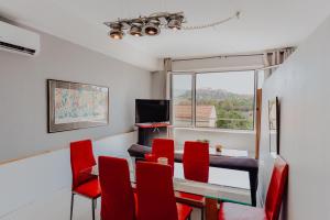 Acropolis view, near Monastiraki 2br 2 bathrooms RED