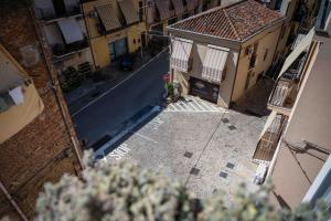 La Porta Rossa House