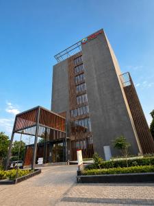 Ramada Encore by Wyndham Ayodhya Takpura