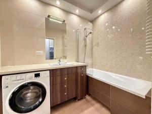 Warsaw Airport&City Apartment by JumpInHere