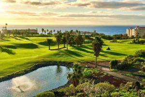 Fantastic sea and golf course view house with 3 bedrooms