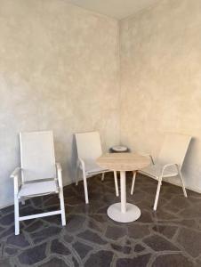 B&B Il COTOGNO - Cucina e Parcheggio Privato