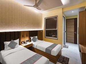 Hotel Asian Blue Near Delhi Aiport