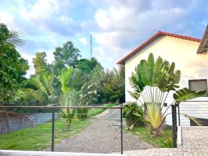 Blue Nose 3BR Private Villa near Ong Lang Beach
