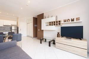 Home2Book Apart with Terrace & Pool in Costa Adeje