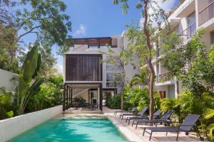 Aruna Suites