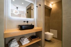 Earthy & Warm Apartment Heart of Psirri