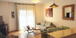 Old Town Apartment near the beach