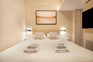 Acropolis Apartment 2BR 2BATH