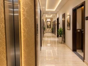 Hotel Bell-A-Mount Blue Near Delhi Airport and Free Airport Pickup & Drop