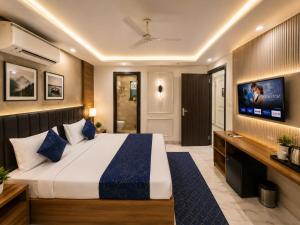 Hotel Bell-A-Mount Blue Near Delhi Airport and Free Airport Pickup & Drop