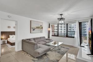 Ocean View condo w beach service 411