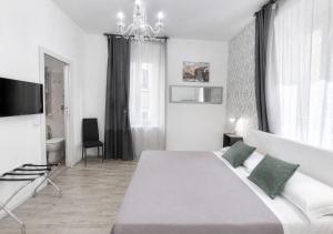 Inside Roma Rooms by DOT Suites