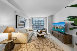 Luxury 1-Bedroom Residence at Viceroy Brickell
