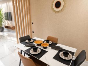 Nouveau Appartement de préstige avec la climatisation & wifi - Résidence OUM EL KHEIR - Meuble completement neuf