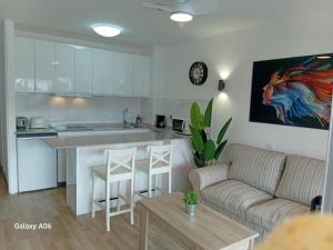 Cosy Upgraded, 1 Bedroom Apartment - Los Juncos