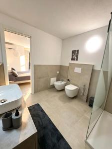 La Luna del Mar Boutique Suite with Pool