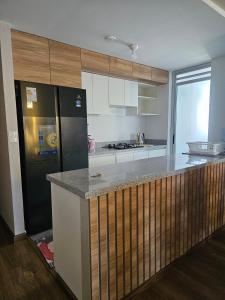 Departamento en estreno cerca al mall aventura