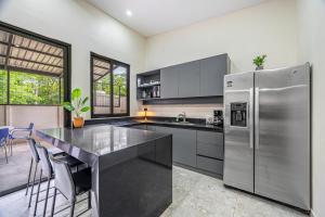 Modern Playas del Coco Home w Pool & Patio!