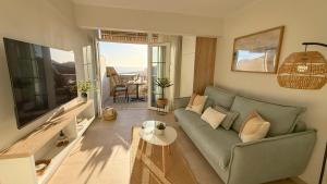 Sunset terrace & Sea Views in Patalavaca Apt 26