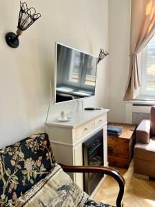 Szimpla Comfort 3bdr, 2bthr, 2WC, 4AC Apartment