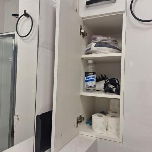 3 Pokoje przy porcie EKO-MARINA z tarasem do samodzielnego użytkowania