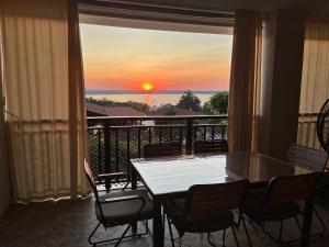 MyNook Santa Marina 2-Bedroom Apartment